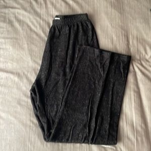 Grey super cozy joah brown pants. Elastic waistband + high waist.